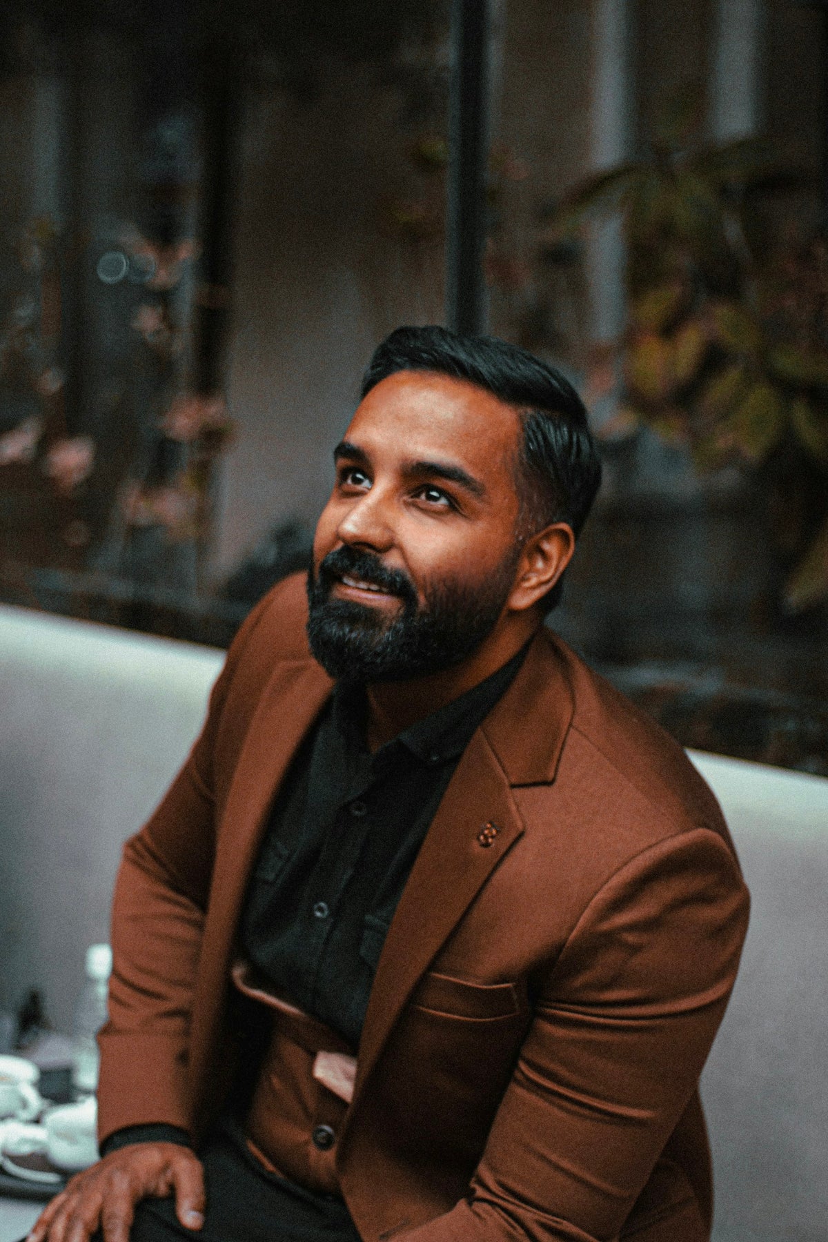 Kathai Velvet Blazer in Rust Brown